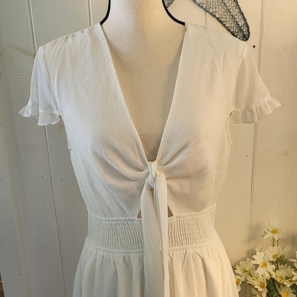 Pretty Garden Front Tie Smocked Chiffon Layered Skater Dress - Picture 15 of 15